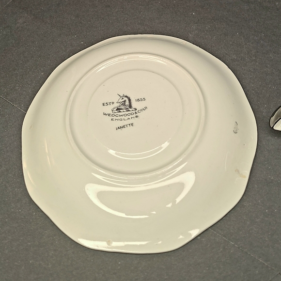 Wedgewood China Cup and Saucer - Picture 5 of 6